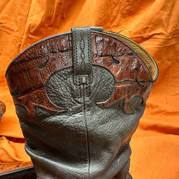 Ariat woman’s Heritage slouch boots 11B. - Picture 7 of 11